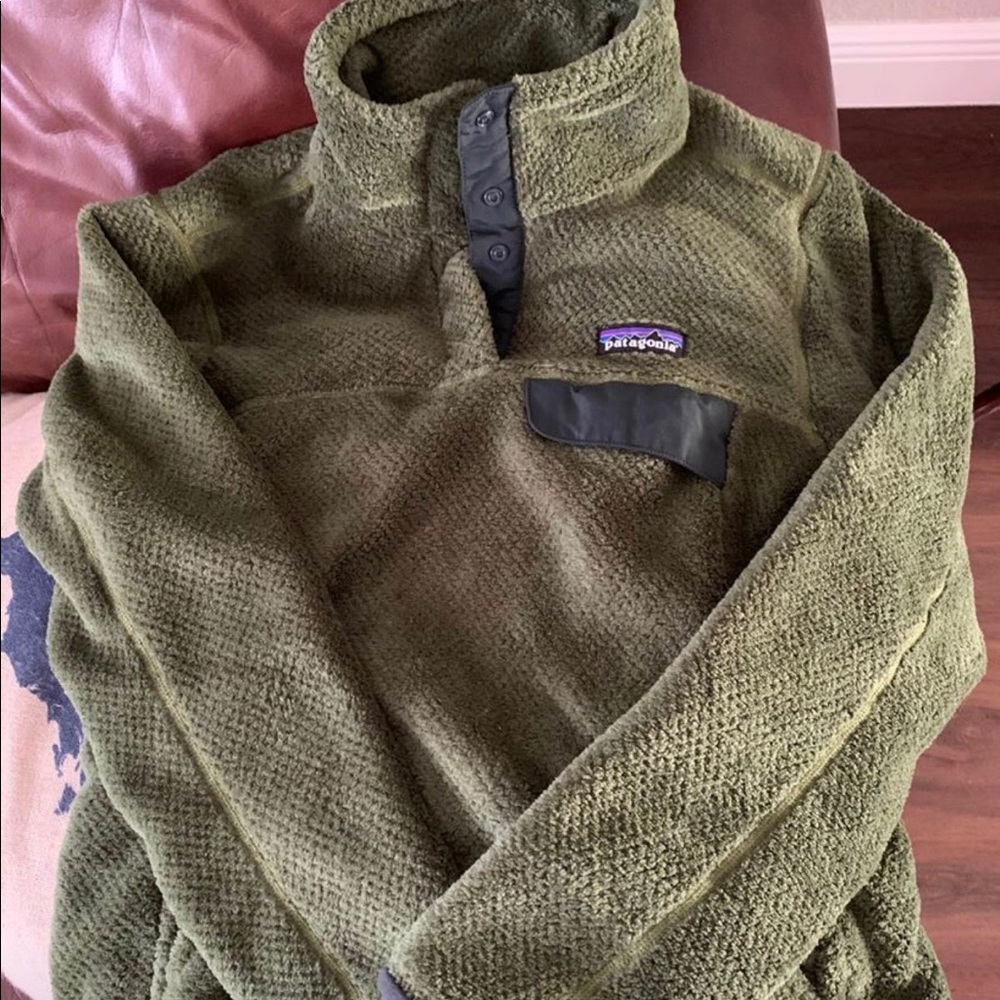 ❌❌SOLD Patagonia brand snap T fleece pullover